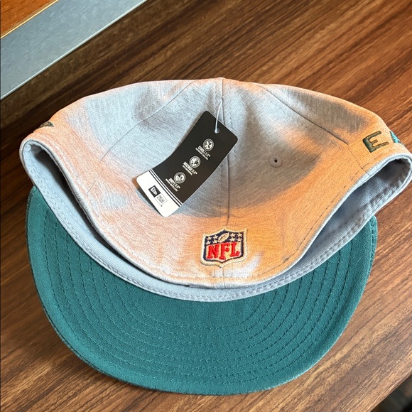 Philadelphia Eagles 59FIFTY Cap - NWT - Picture 4 of 5